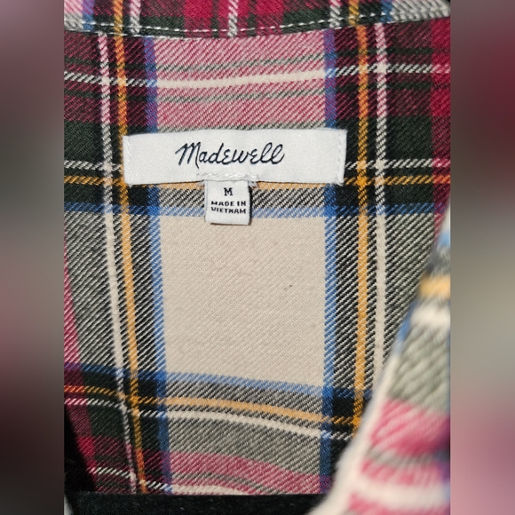 Madewell • Womens Flannel • Long Sleeve • Size Medium •Red and Black - Picture 3 of 6